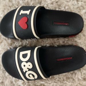 Dolce and Gabbana authenic slides